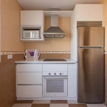 Apartamento, Casa, Adosado Frente Al Mar